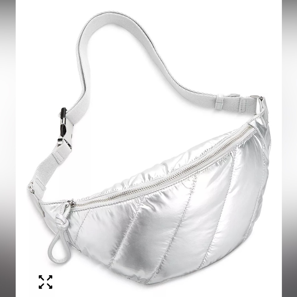 On 34th•Nylon Metallic Belt Bag•Silver